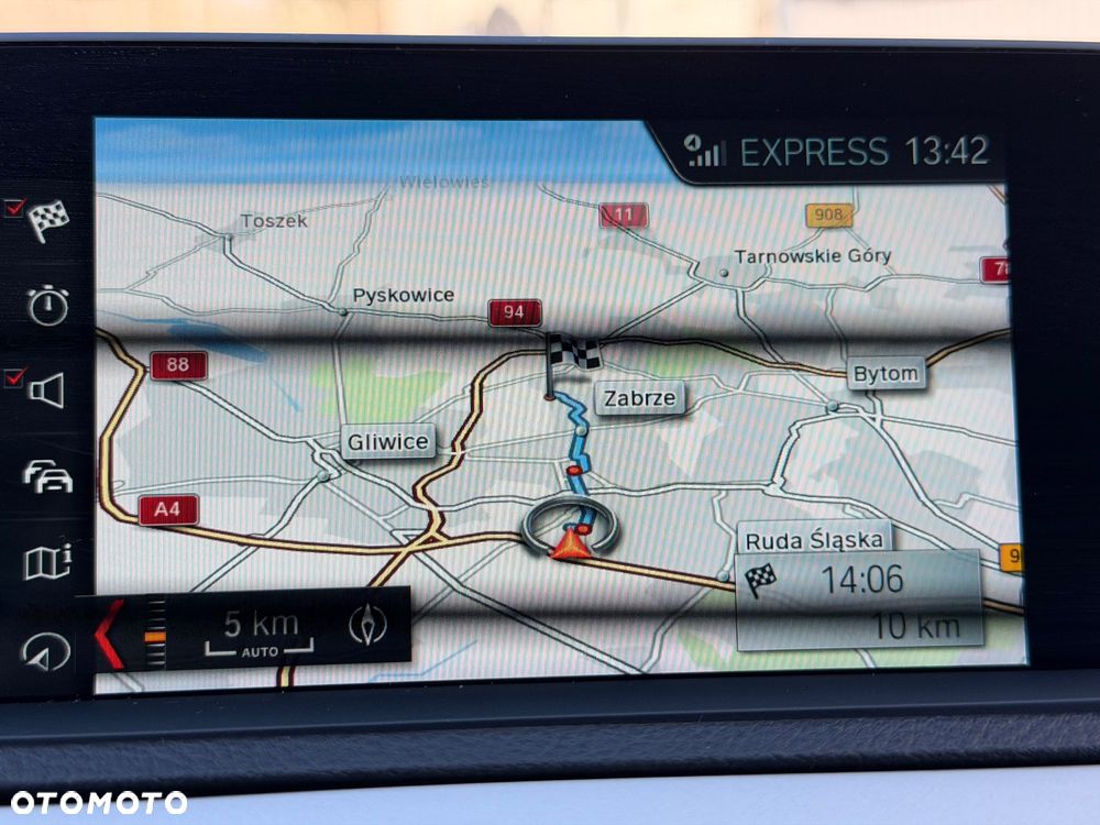 BMW Seria 1 116i - 11