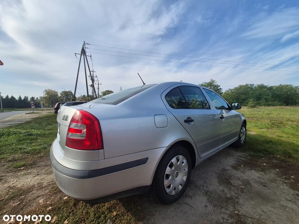 Skoda Octavia 1.6 Tour - 21