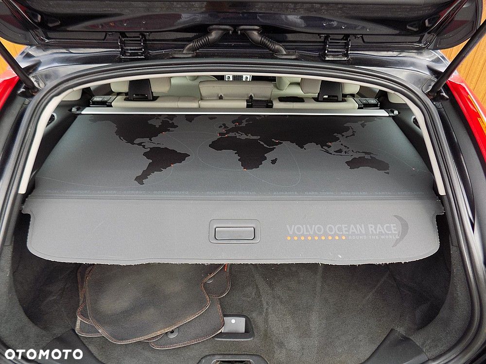 Volvo V60 D3 Ocean Race - 23