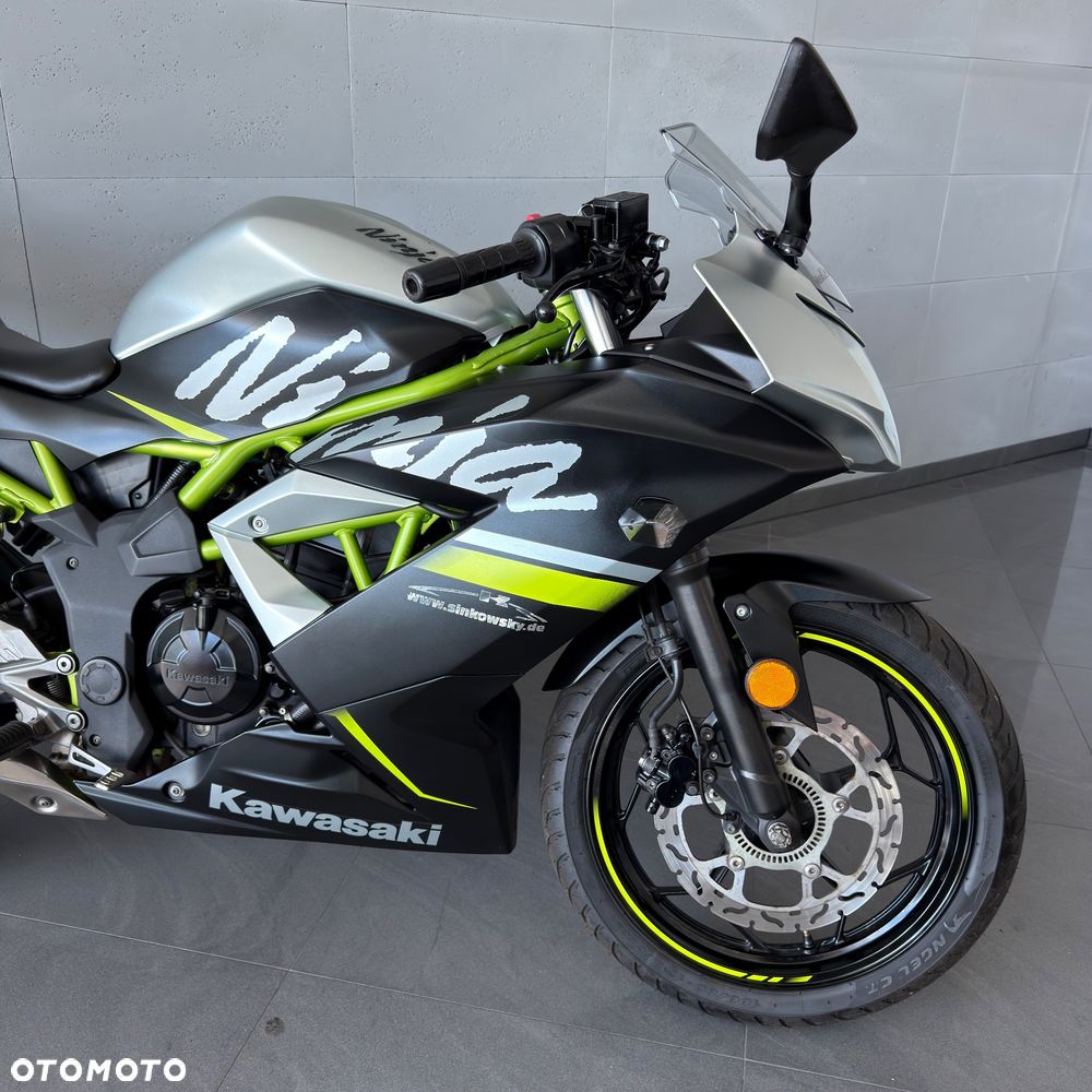 Kawasaki Ninja - 5