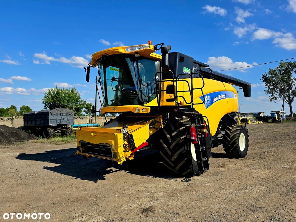 New Holland Cx8070 - 2