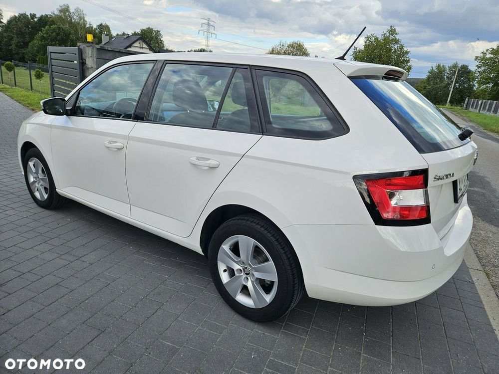 Skoda Fabia - 4