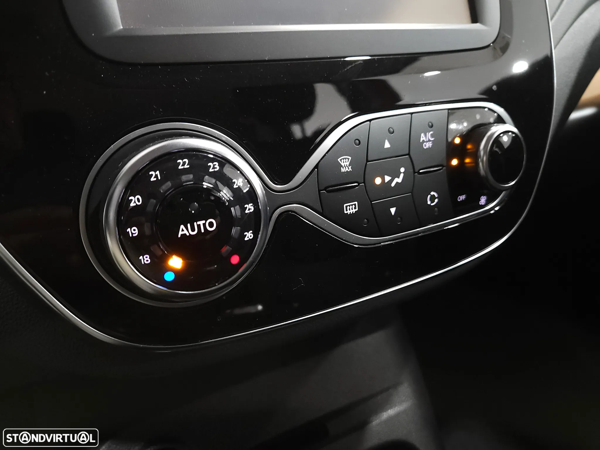 Renault Captur 0.9 TCE Exclusive - 21