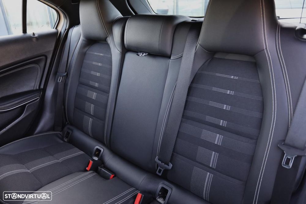 Mercedes-Benz A 180 d Urban - 20