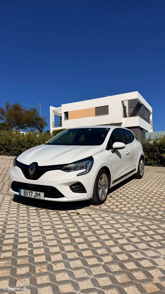 Renault Clio - 2