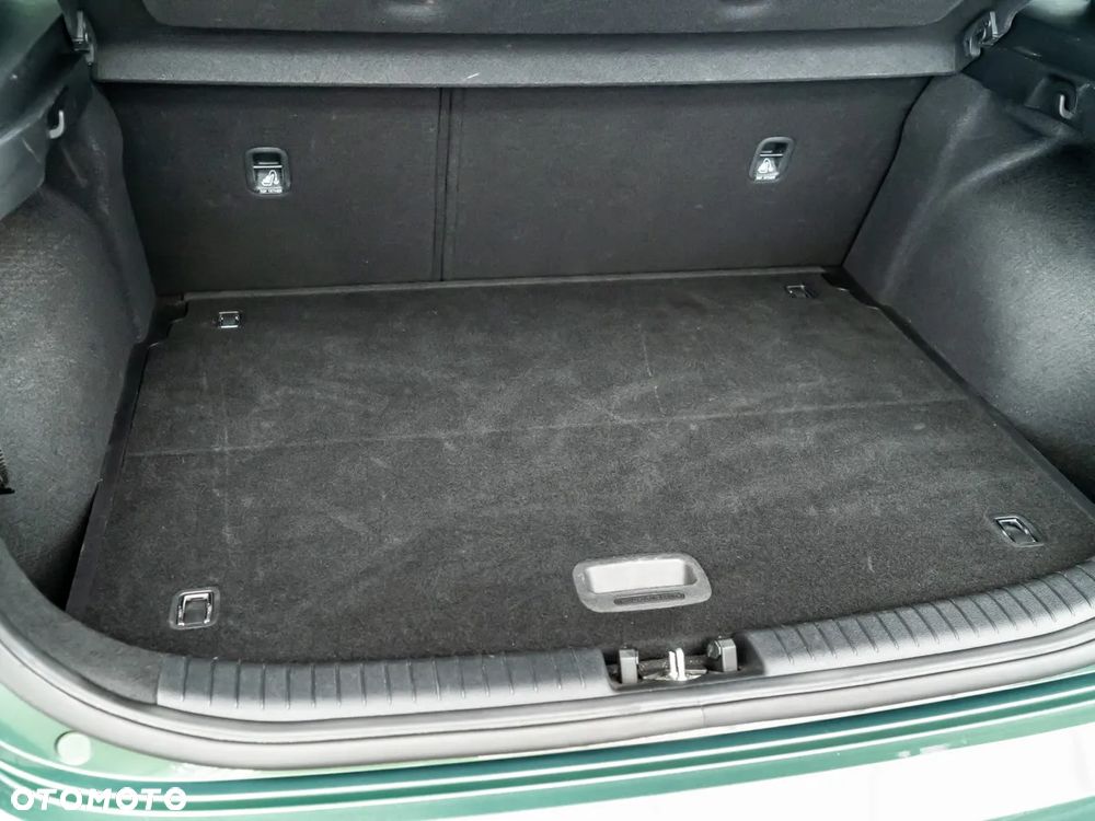 Kia Ceed 1.5 T-GDI M - 28
