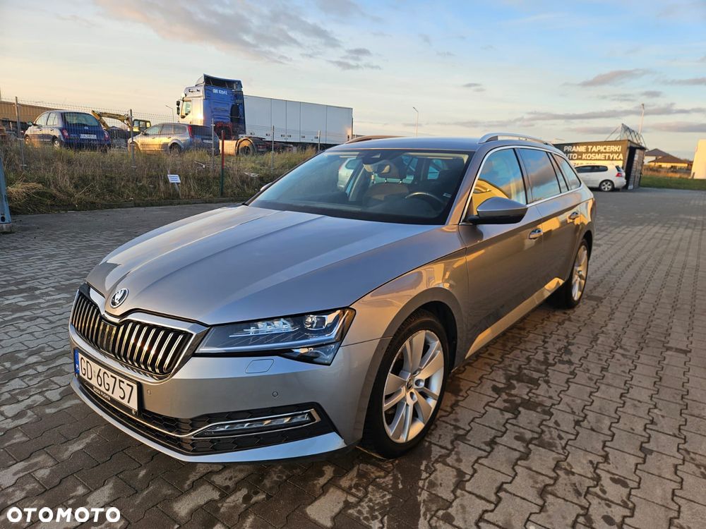 Skoda Superb 2.0 TDI Style DSG - 1