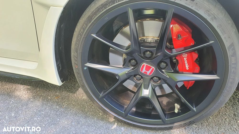 Honda Civic 2.0 VTEC Turbo Type R - 29