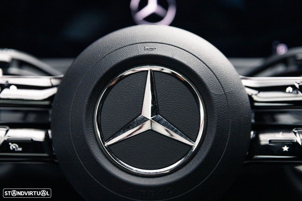 Mercedes-Benz E 300 - 37