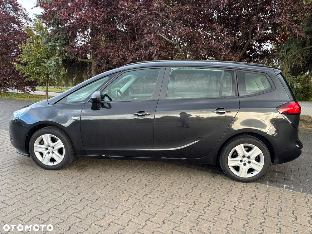 Opel Zafira - 8