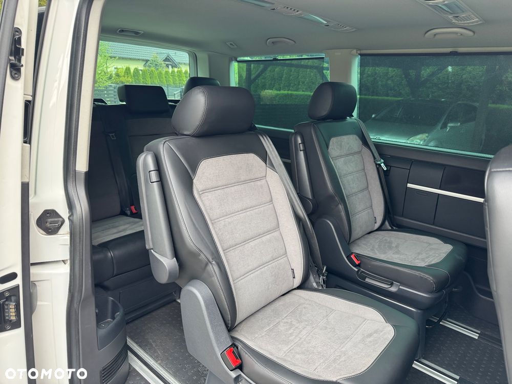 Volkswagen Multivan - 15