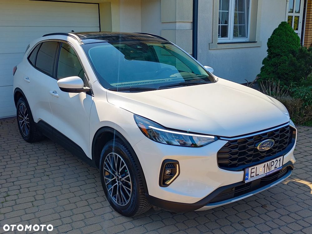 Ford Kuga - 2