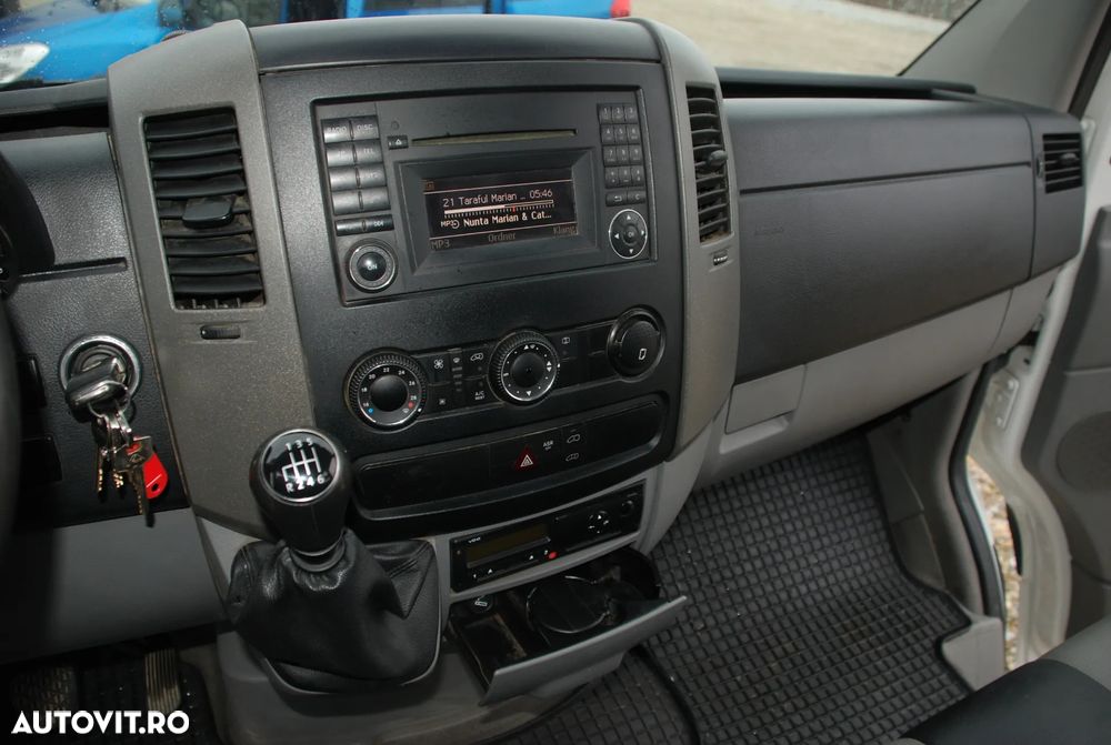 Volkswagen Crafter - 18