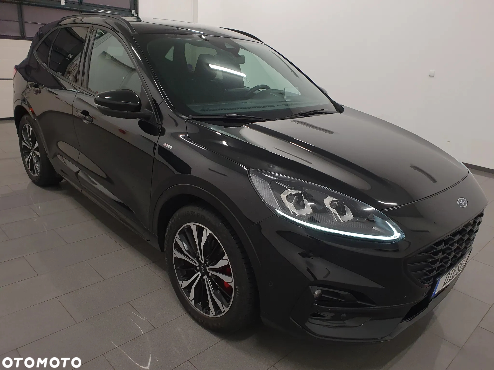 Ford Kuga 1.5 EcoBlue FWD ST-Line X - 28