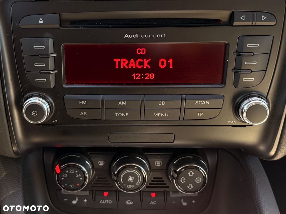 Audi TT Coupé - 13