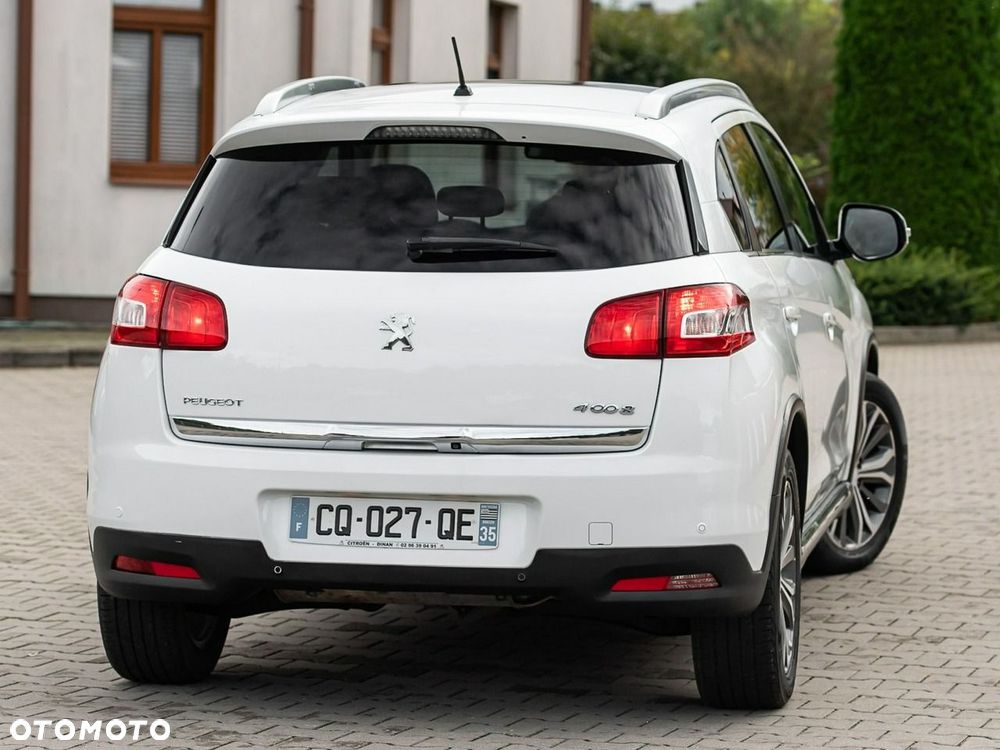 Peugeot 4008 - 4