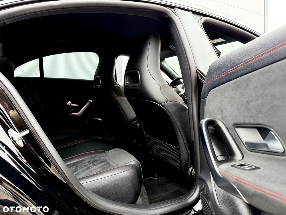 Mercedes-Benz CLA 180 d 7G-DCT AMG Line - 31
