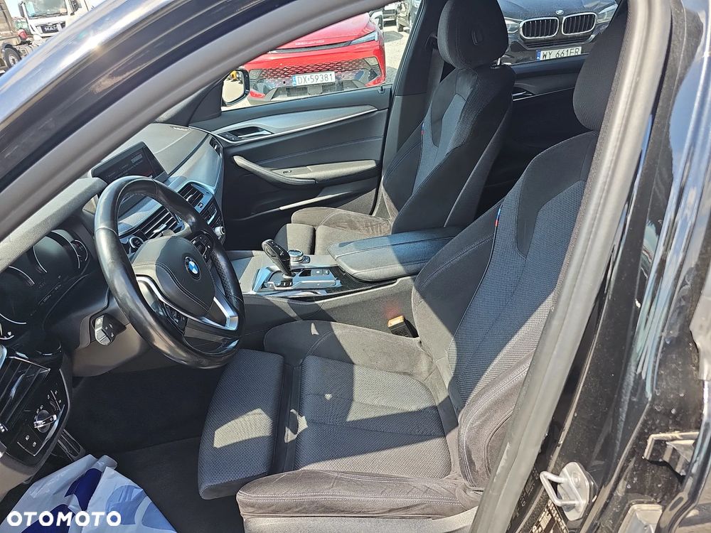 BMW Seria 5 520d xDrive M Sport sport - 19
