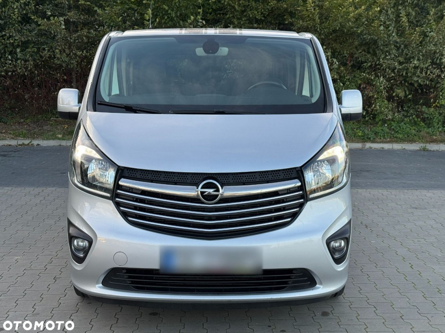 Opel Vivaro - 9