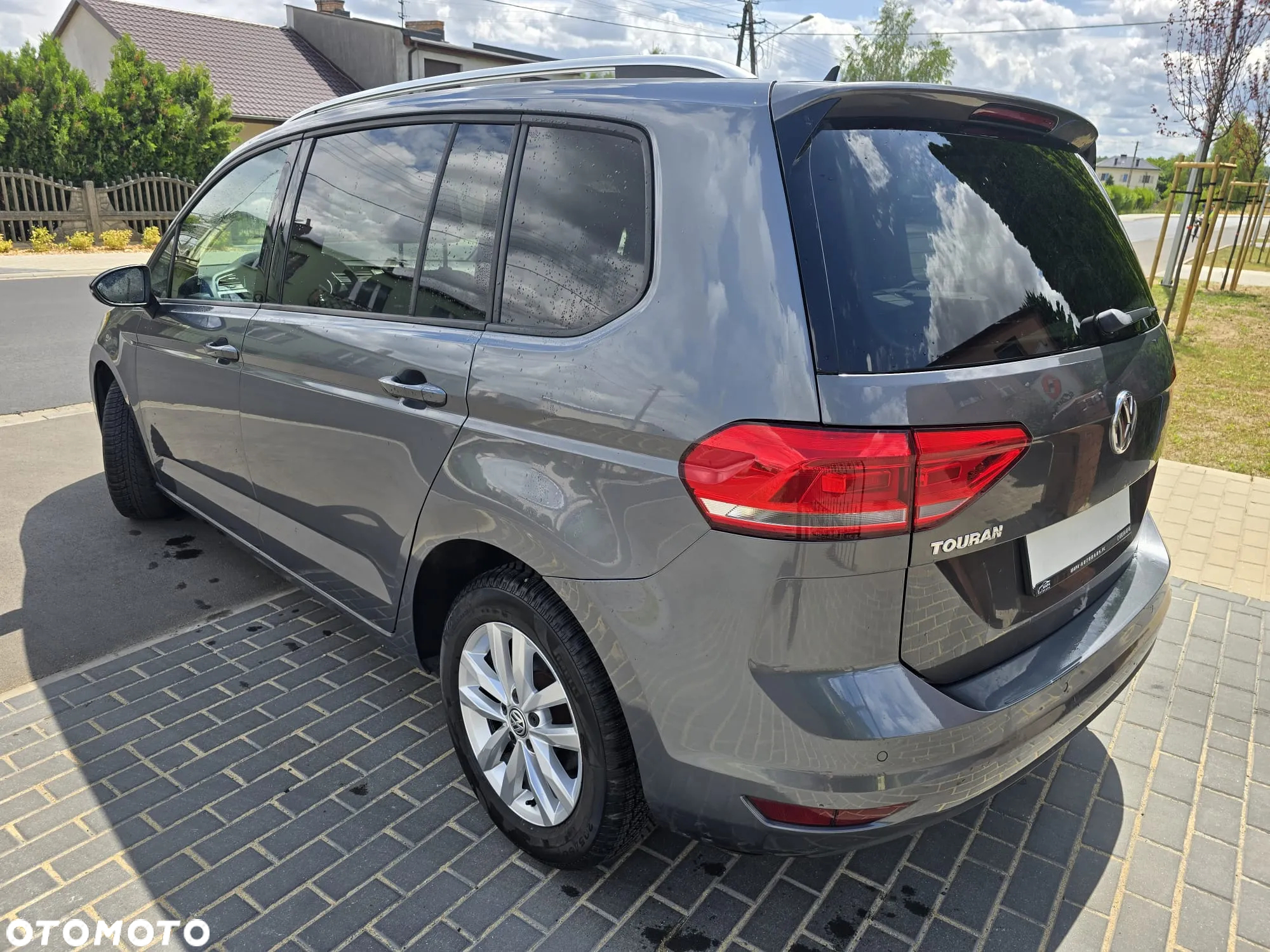 Volkswagen Touran 1.6 TDI SCR (BlueMotion Technology) Comfortline - 3