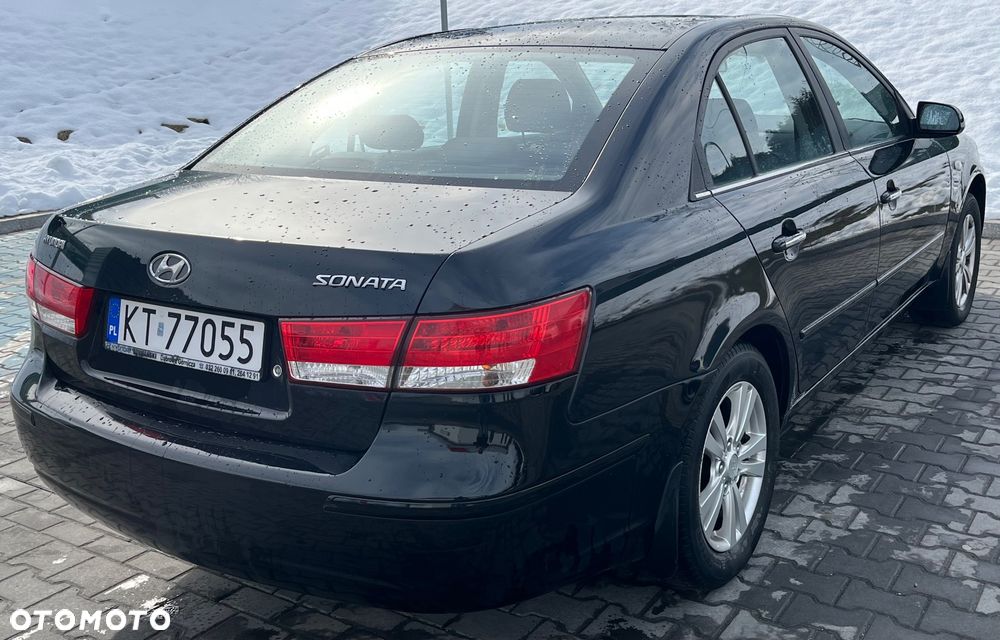 Hyundai Sonata 2.0 Comfort - 10