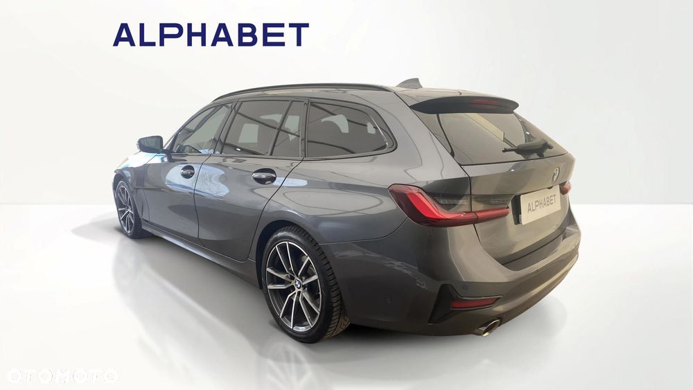 BMW Seria 3 318i - 3