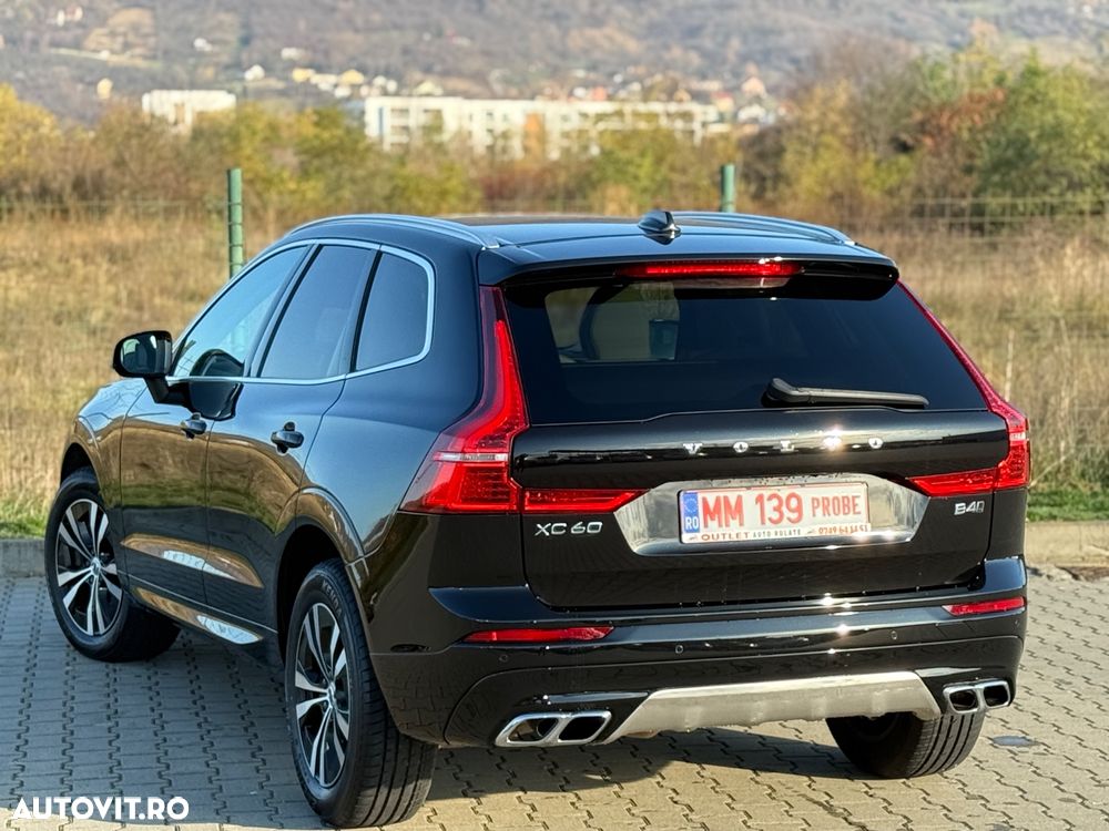 Volvo XC 60 B4 D AWD Geartronic Momentum Pro - 20