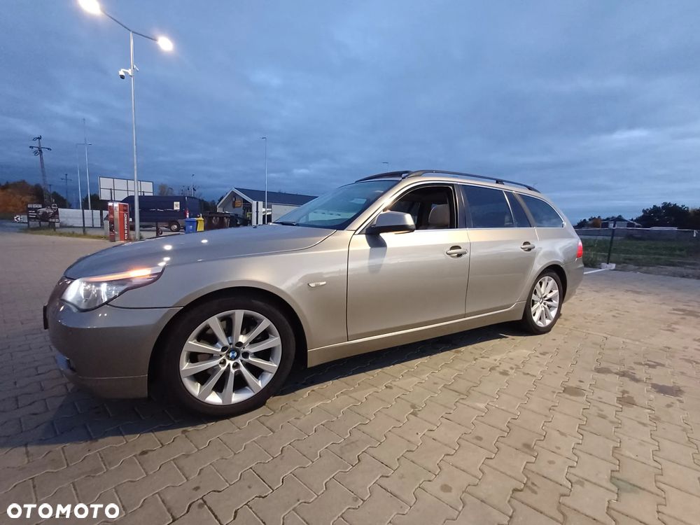 BMW Seria 5 - 12