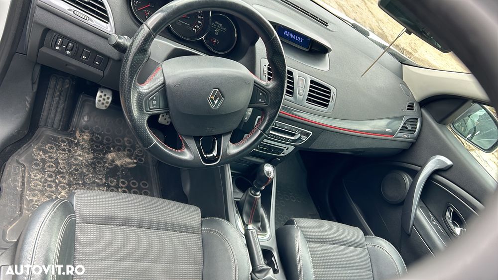 Renault Megane 1.6 dCi GT Line - 4