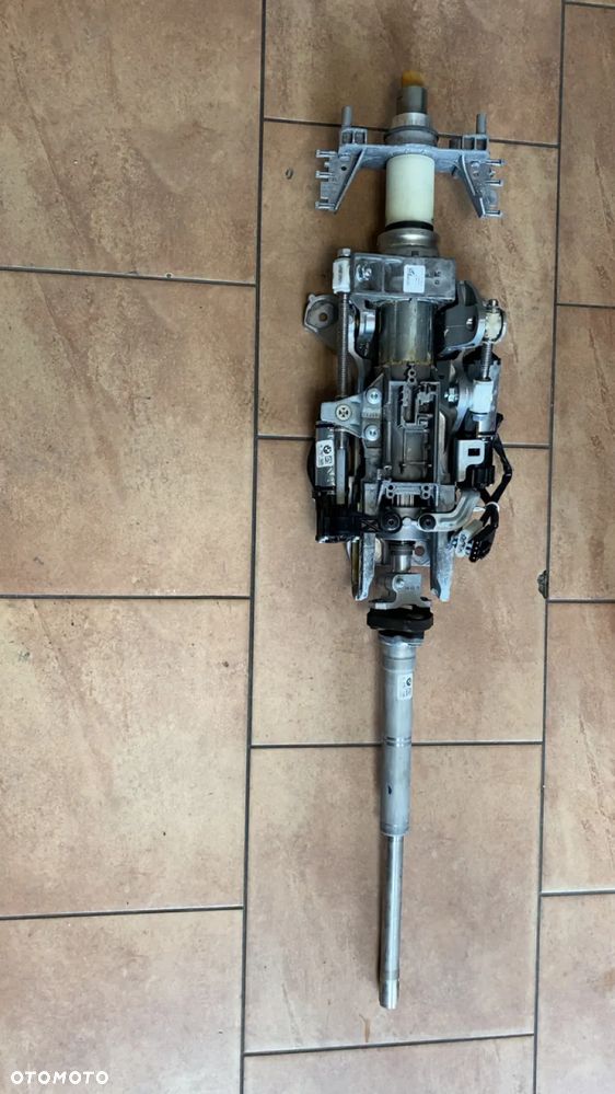 BMW 5 F10 F11 KOLUMNA KIEROWNICZA SZTYCA 2620122