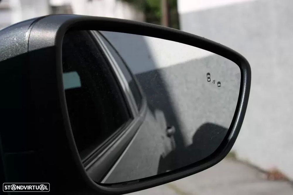 Ford Focus 1.0 EcoBoost MHEV ST-Line Style SIP - 8