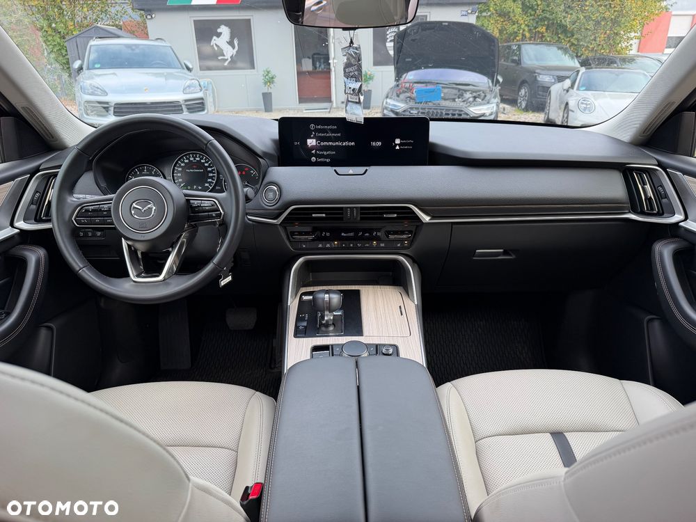 Mazda CX-90 - 32
