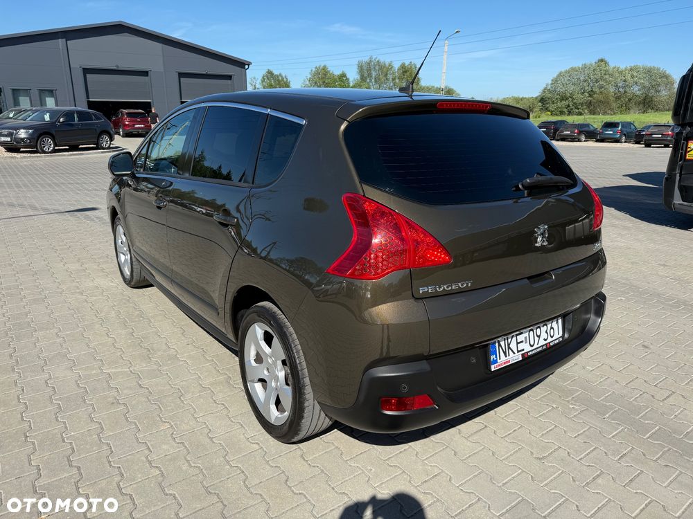 Peugeot 3008 120 VTi Style - 8