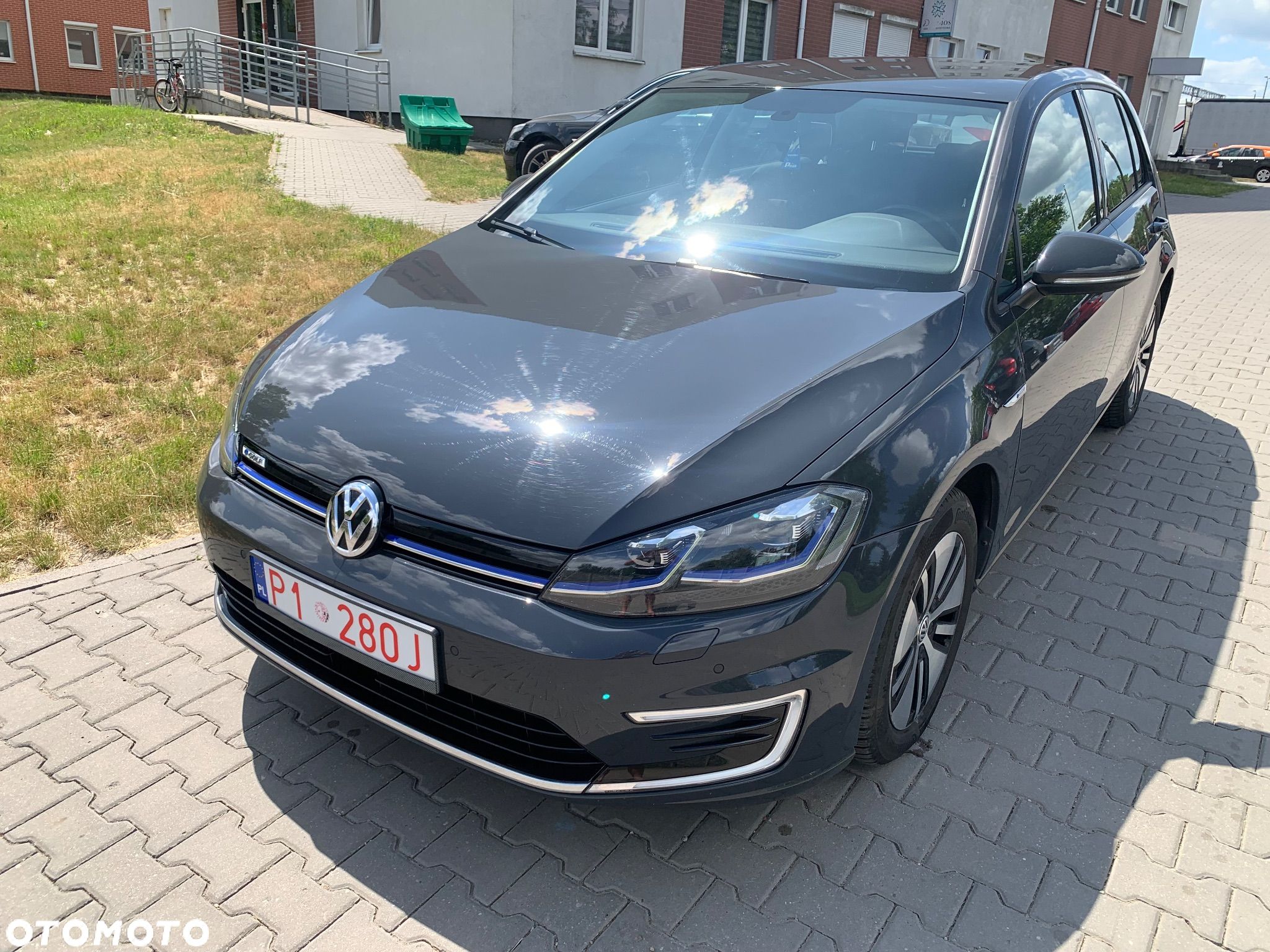 Volkswagen Golf e-Golf - 1