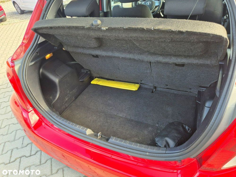 Toyota Yaris 1.0 Luna - 24