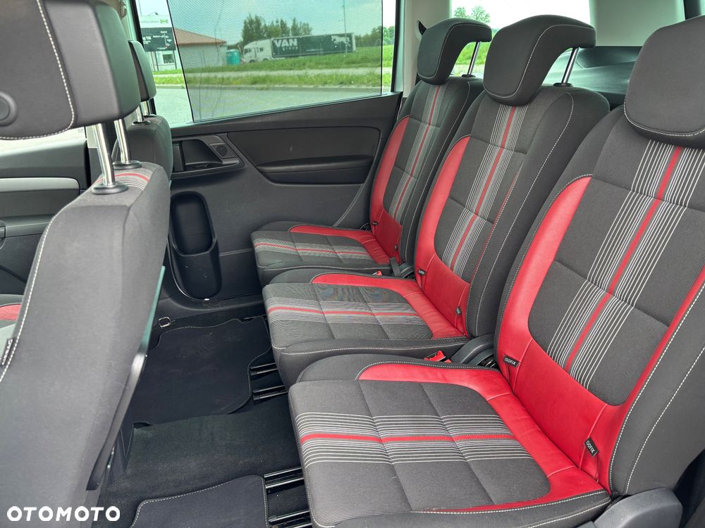 Volkswagen Sharan - 23