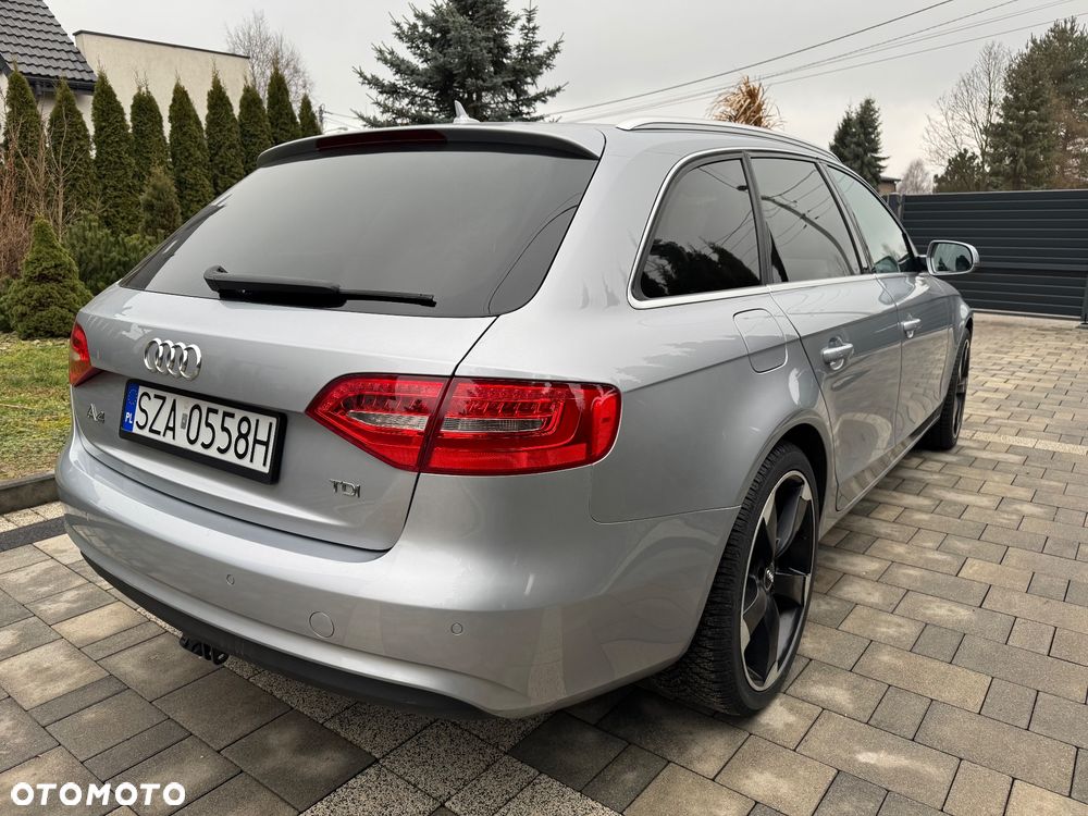 Audi A4 Avant - 10