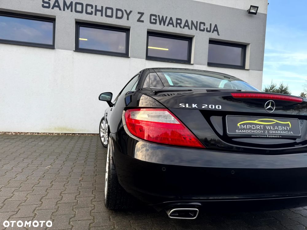 Mercedes-Benz SLK 200 (BlueEFFICIENCY) 7G-TRONIC - 30