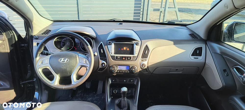 Hyundai ix35 2.0 4WD Premium - 9