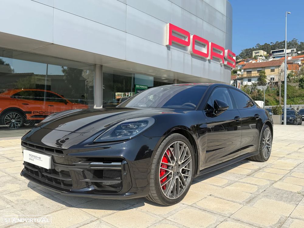 Porsche Panamera Turbo E-Hybrid - 1