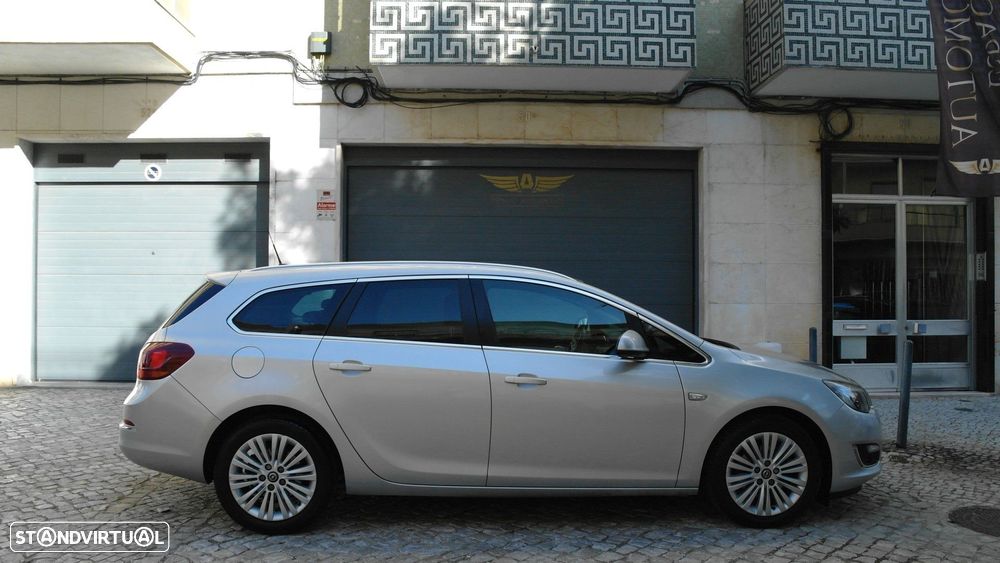 Opel Astra Sports Tourer 1.7 CDTi Cosmo S/S - 4