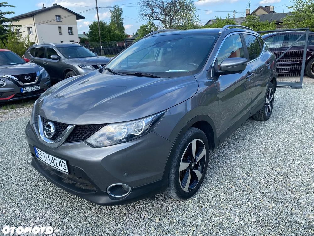 Nissan Qashqai 1.6 DIG-T N-Connecta - 1