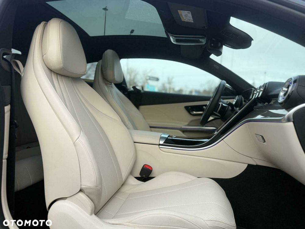 Mercedes-Benz CLE 200 9G-TRONIC Edition AMG Line - 16