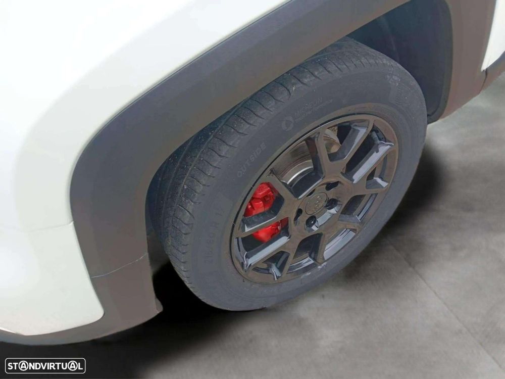 Jeep Renegade - 32