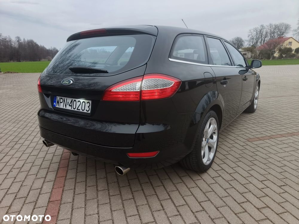 Ford Mondeo 2.5 Titanium - 14