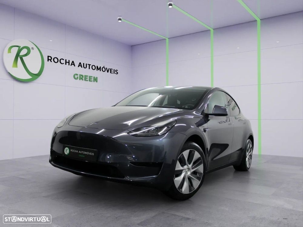 Tesla Model Y Standard - 2