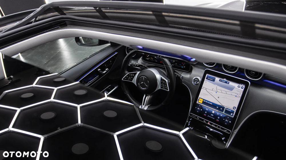 Mercedes-Benz Klasa C 220 d mHEV 4-Matic All-Terrain Avantgarde - 4