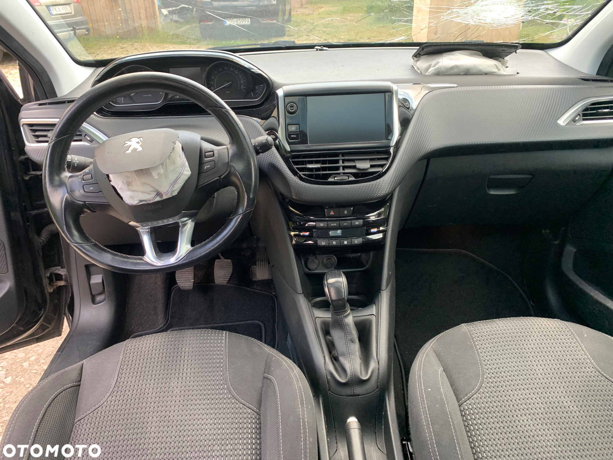 Peugeot 208 Blue-HDi 100 Stop&Start Allure - 22