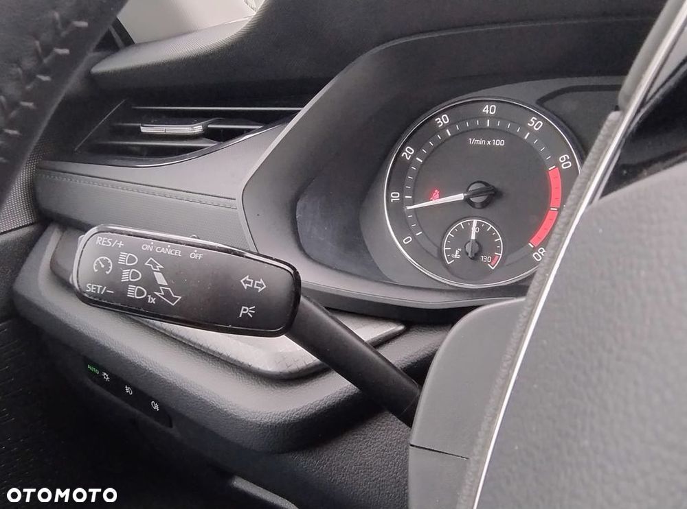 Skoda Octavia 1.5 TSI ACT Ambition - 29