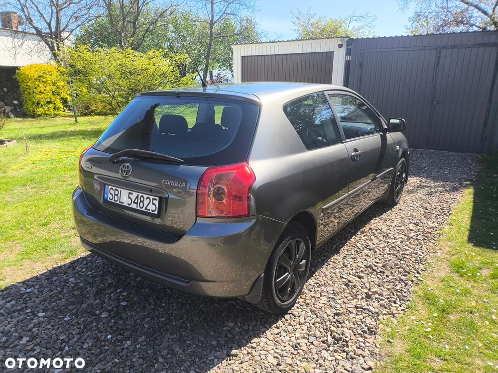 Toyota Corolla 1.4 VVT-i Luna - 4